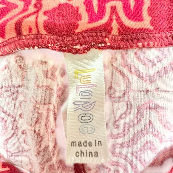 LuLaRoe Leggings Womens Tall and Curvy Red Cupid Valentines Pattern Stretch - Picture 4 of 7